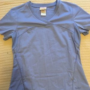 Women’s Small Skechers Scrub Top